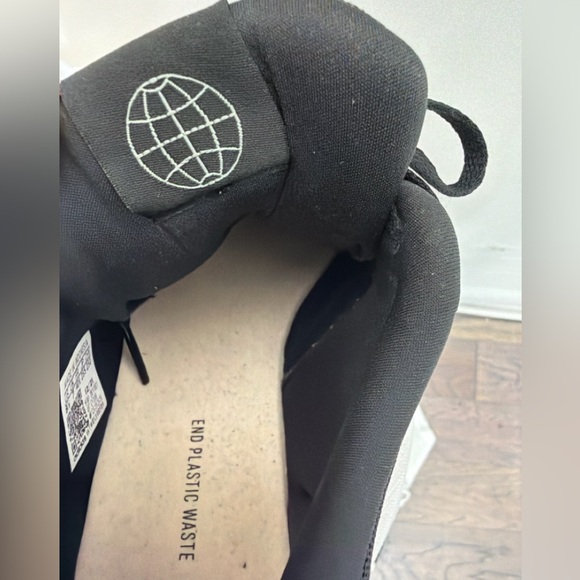 Adidas Lite Racer Black Running Shoes Men’s Size 8.5(B72)& - Picture 8 of 9